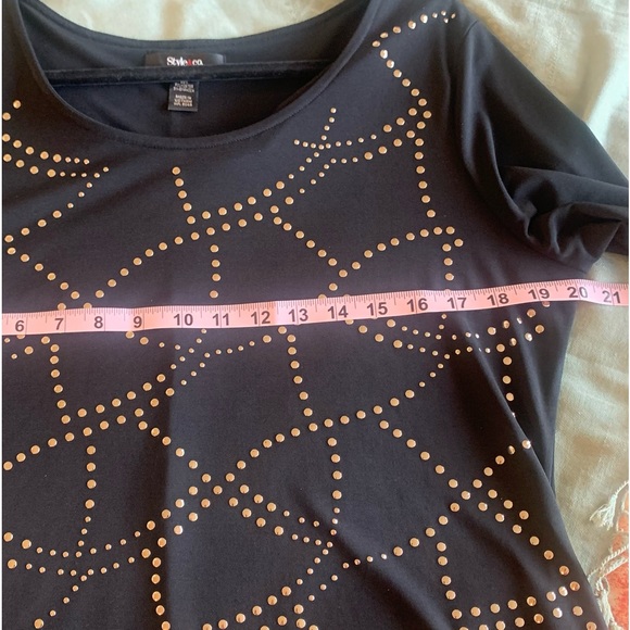 Tunic. GOLD Stud embellished. - Picture 4 of 9